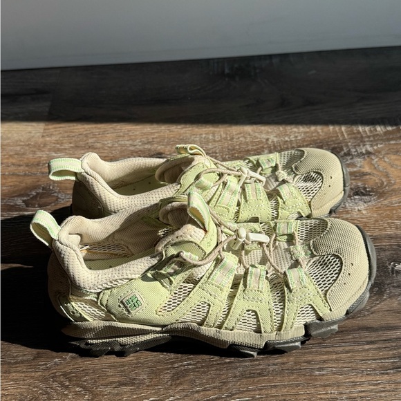 Columbia Sage Green Aquatooth Athletic Shoes - Picture 2 of 7